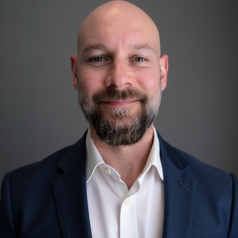 Nathan Haslewood, who runs Finance Broker Quotes